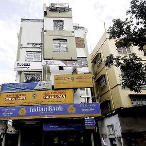 Hotel O Red Velvet Siddhi Vinayak